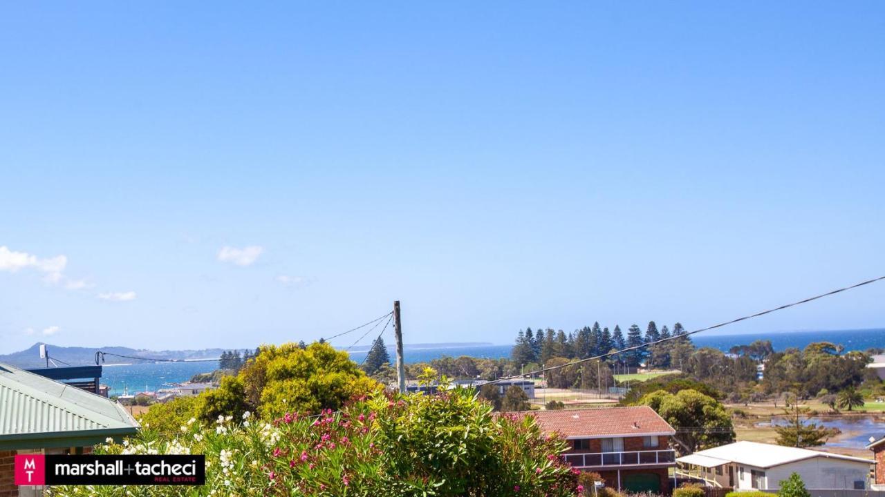 Bermagui Breeze Holiday House 3 Bedroom, 18-20 Mumbulla St, Bermagui Εξωτερικό φωτογραφία